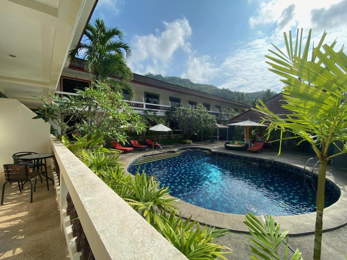 Hôtel Tropical Palm à Ko Samui Extérieur photo